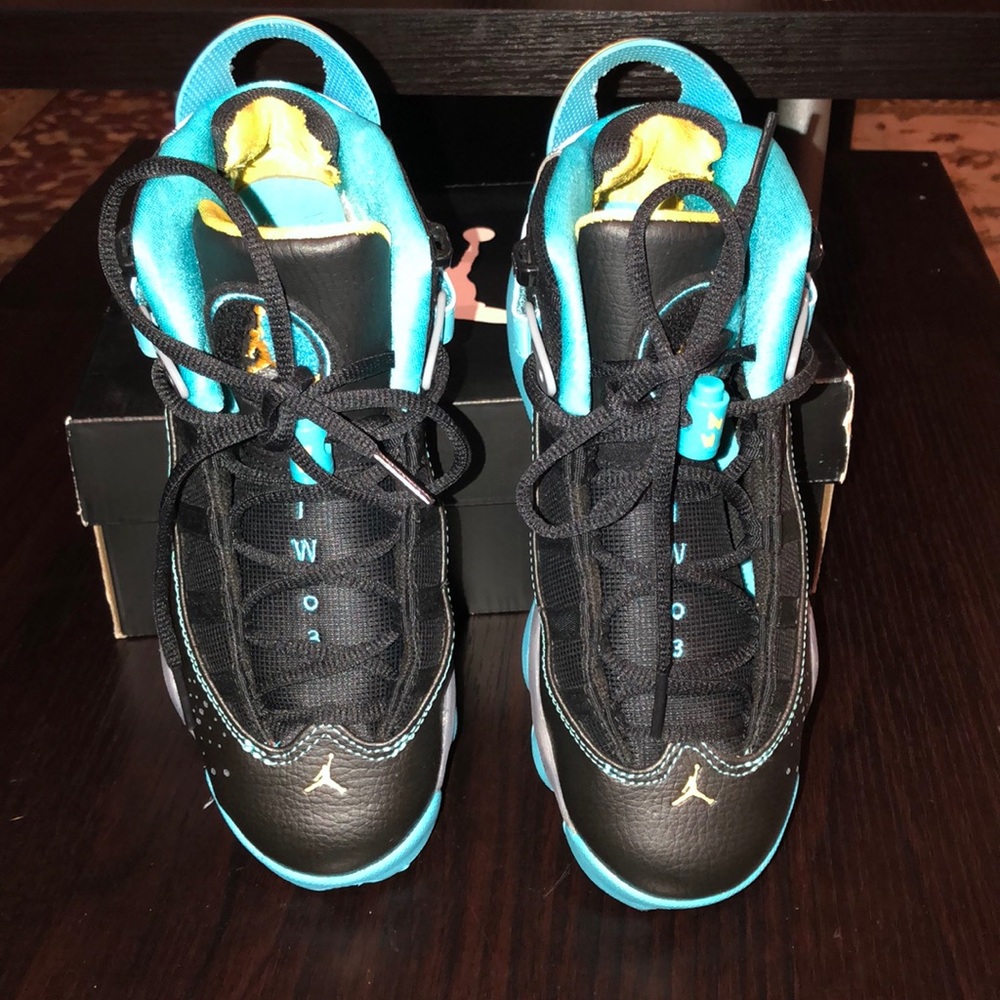 Jordan 6 Rings Shoes - Picture 3 of 5